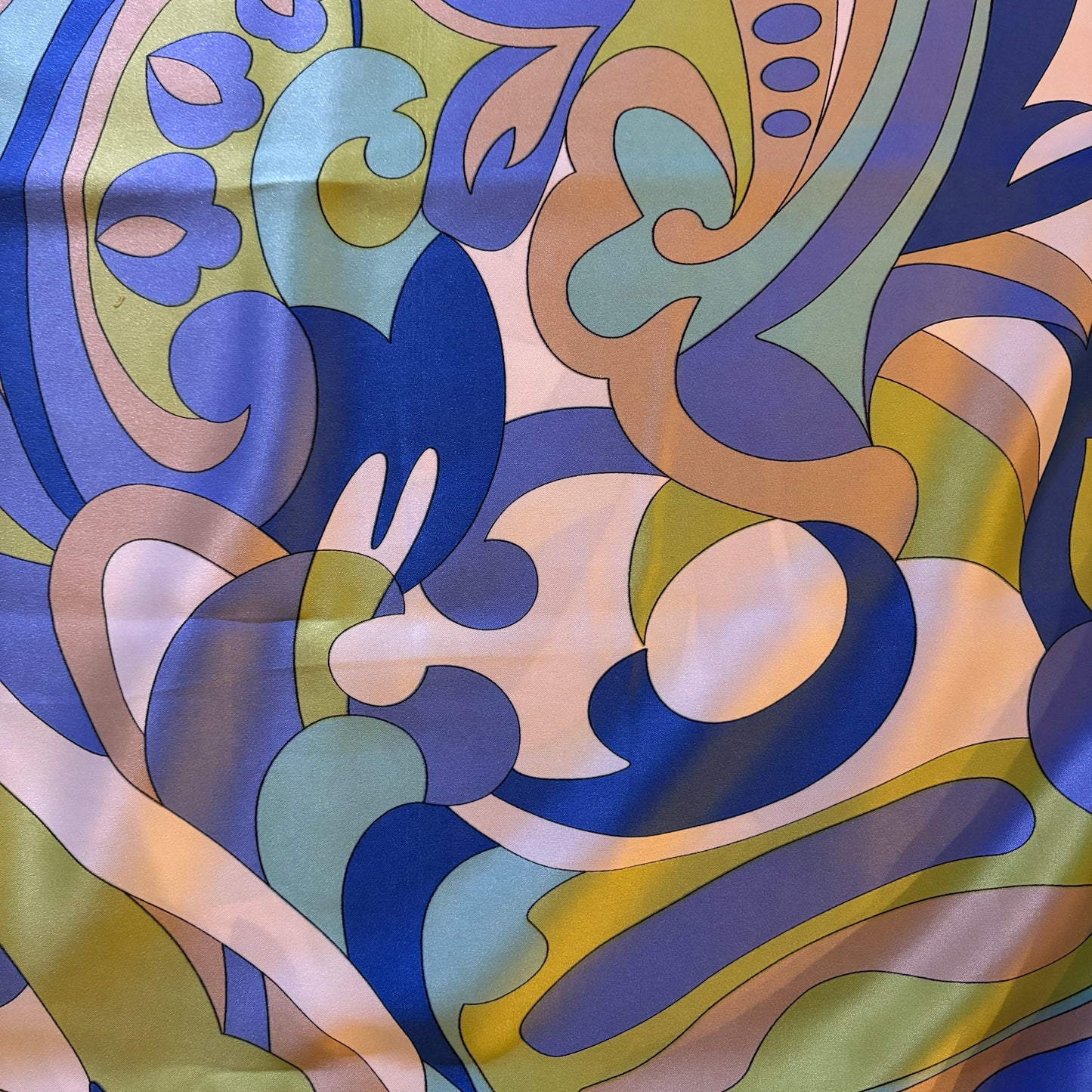 Funky Retro Wild Rag